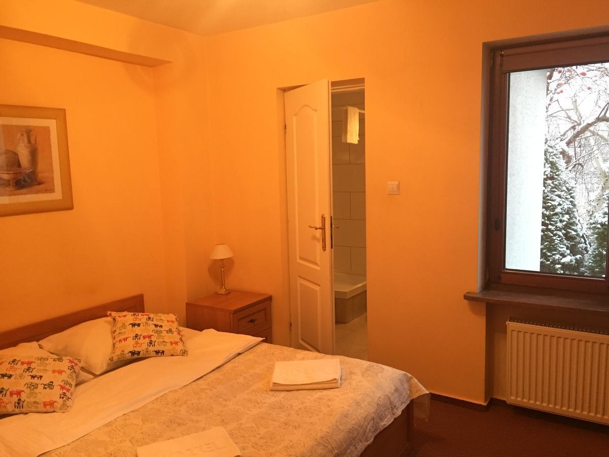 Panorama Bh Hotell Siedlce Eksteriør bilde